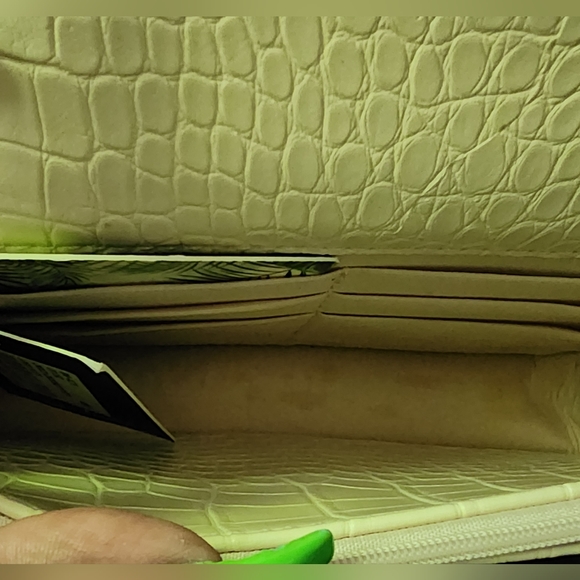 Badgley Mischka Handbag - Picture 4 of 6